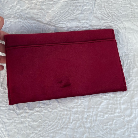 Swarovski Maroon velvet clutch with crystal accent NWOT - Picture 6 of 10